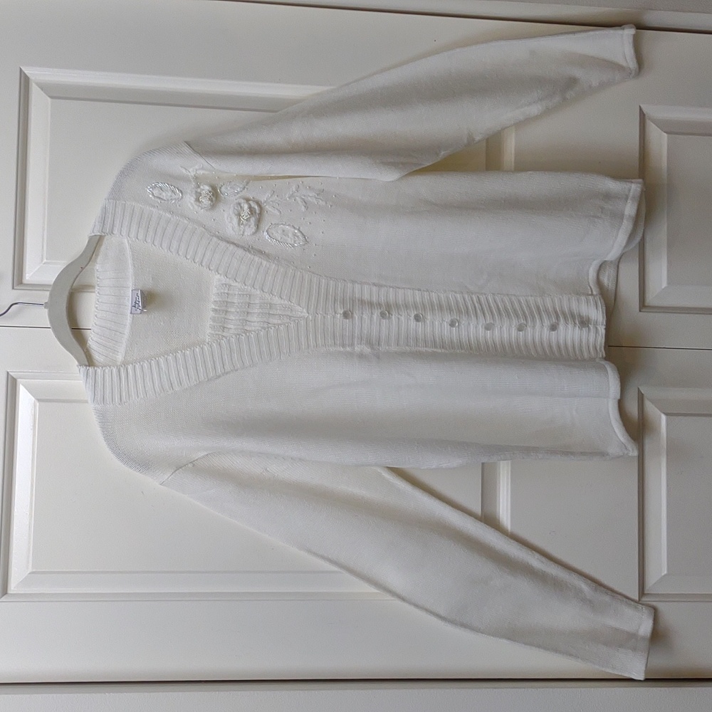 Adrian Delafield Vintage All Dolled Up White Floral Applique Knit LS Sweater - Picture 2 of 11